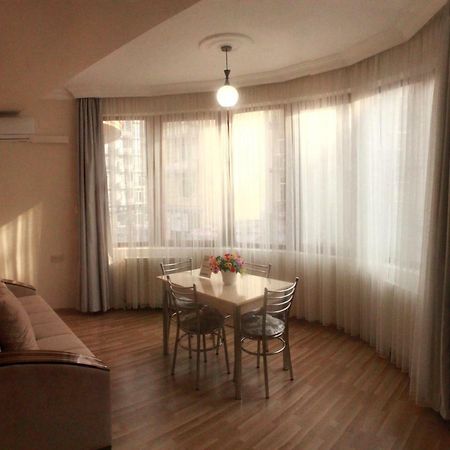 באטומי Hotel Tao מראה חיצוני תמונה