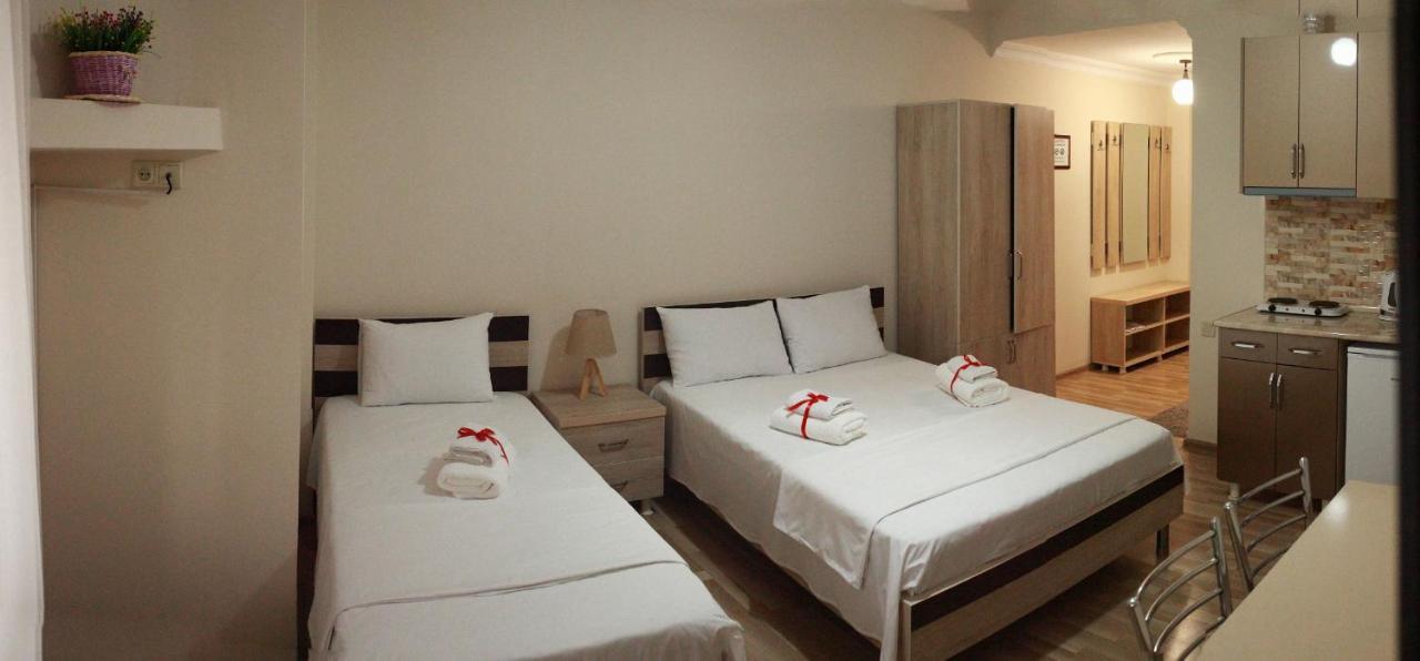 באטומי Hotel Tao מראה חיצוני תמונה