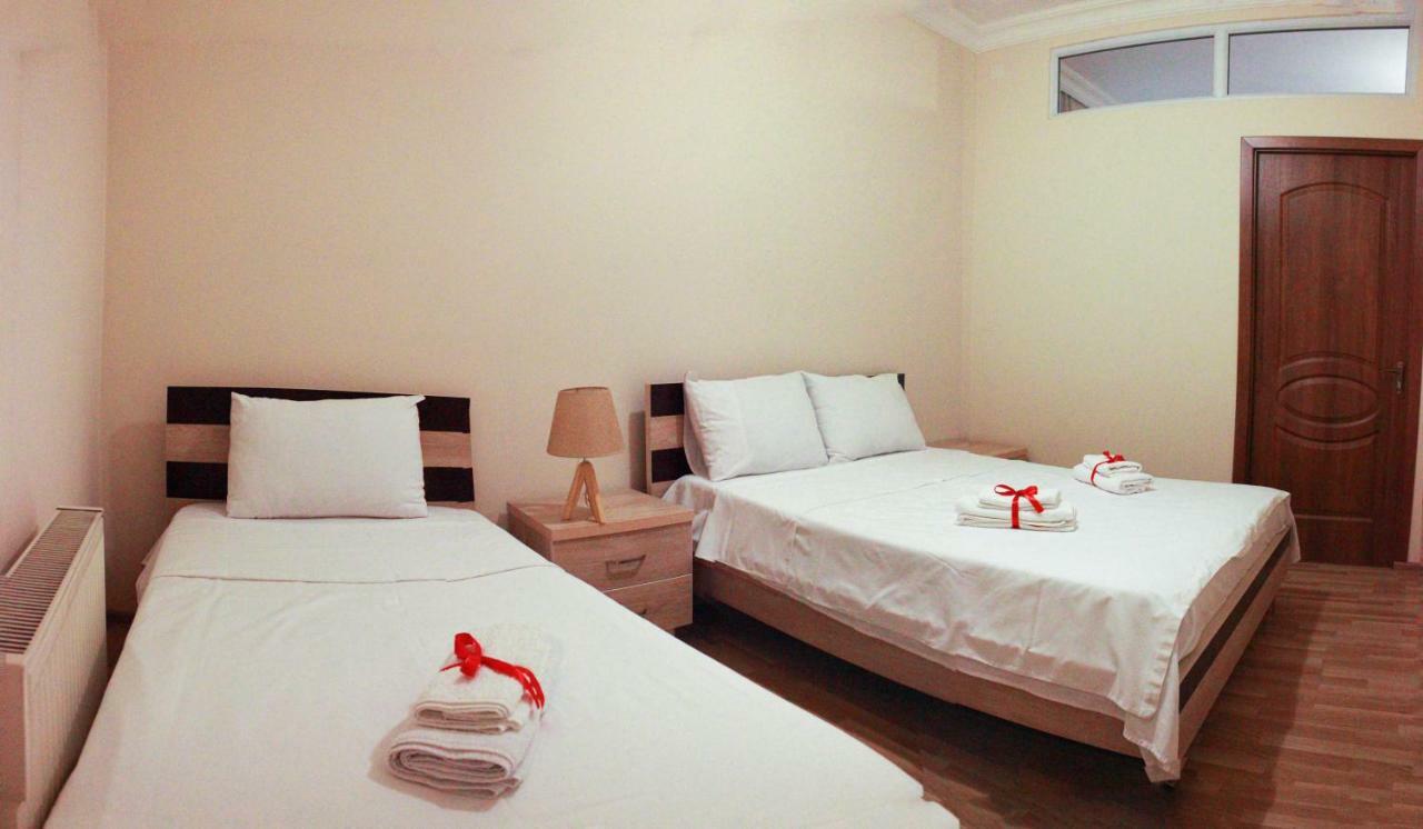 באטומי Hotel Tao מראה חיצוני תמונה