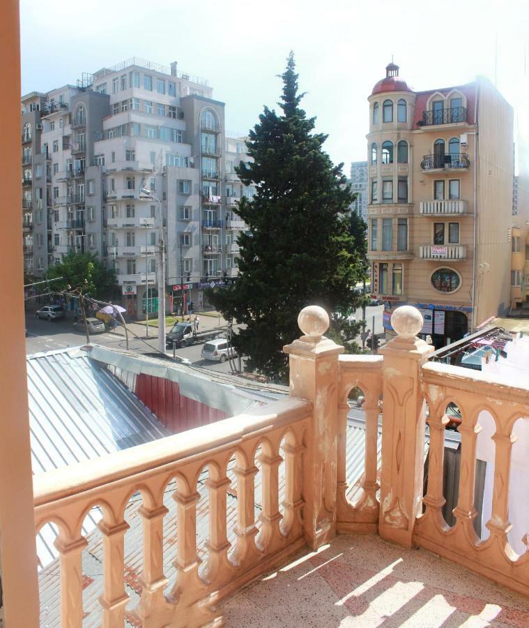 באטומי Hotel Tao מראה חיצוני תמונה