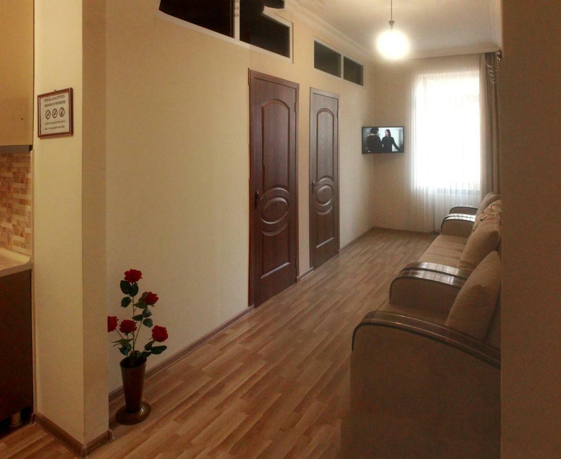 באטומי Hotel Tao מראה חיצוני תמונה