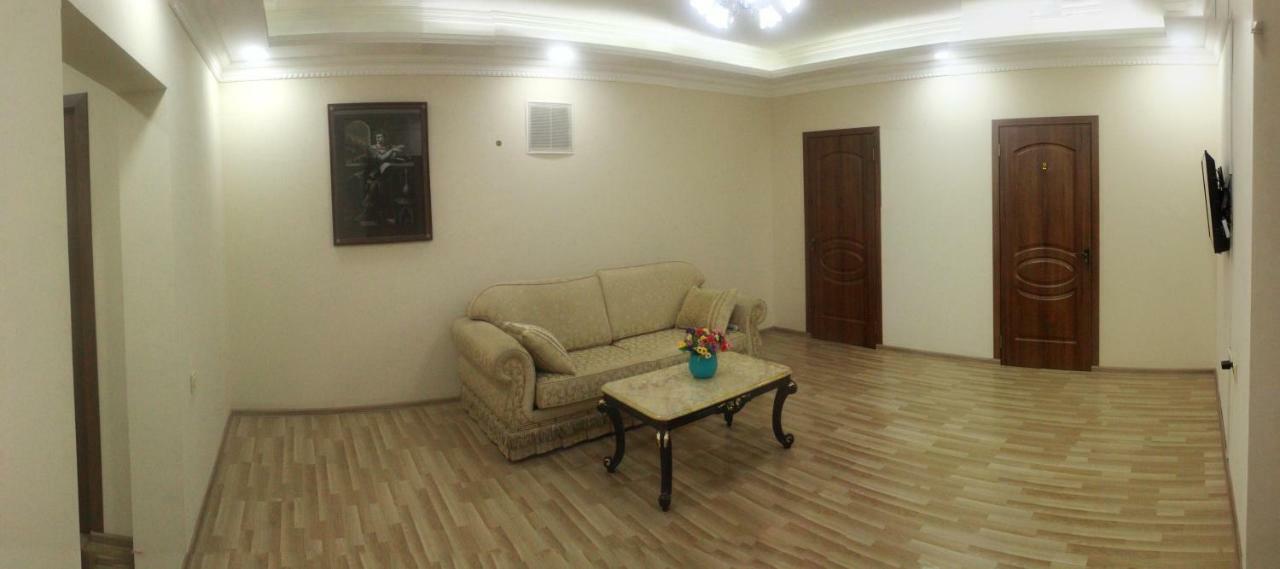 באטומי Hotel Tao מראה חיצוני תמונה